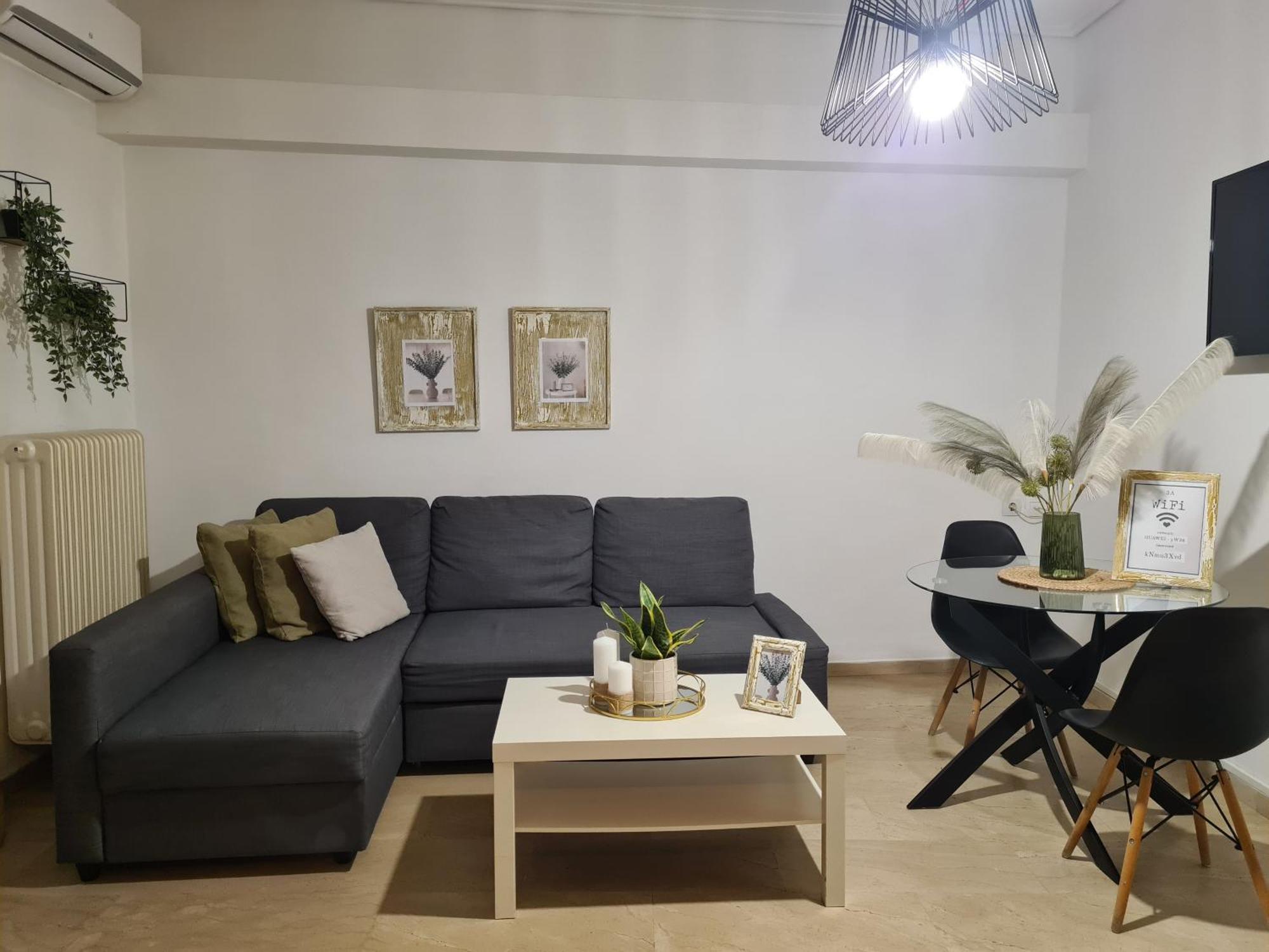 Apartment In The Heart Of The City 3A Larissa Eksteriør billede